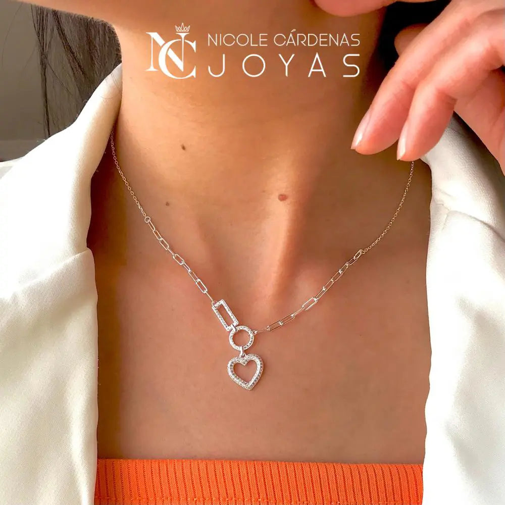 COLLAR CORAZÓN CON CADENAS ESLABONES