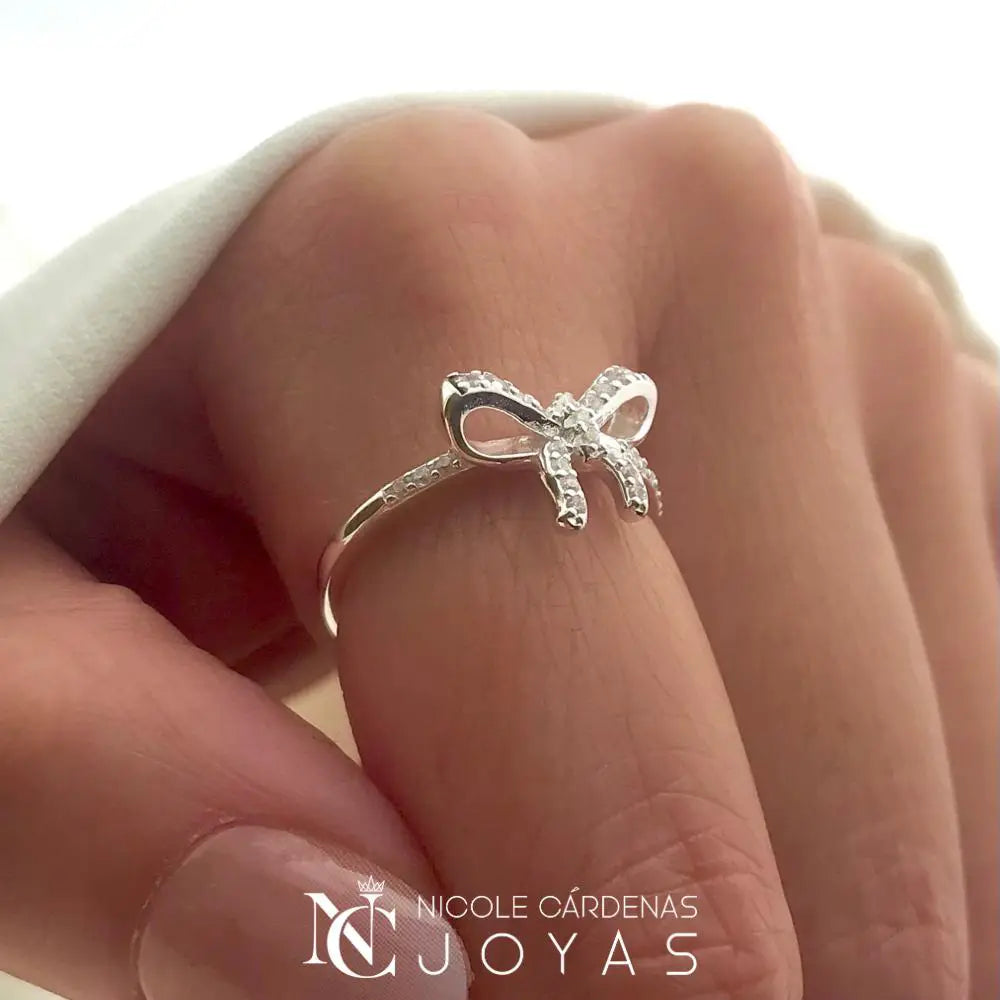 ANILLO LAZO COQUETTE CIRCONES