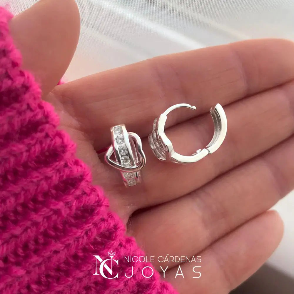 ARGOLLAS HUGGIES CORAZÓN CON CIRCONES 14 mm