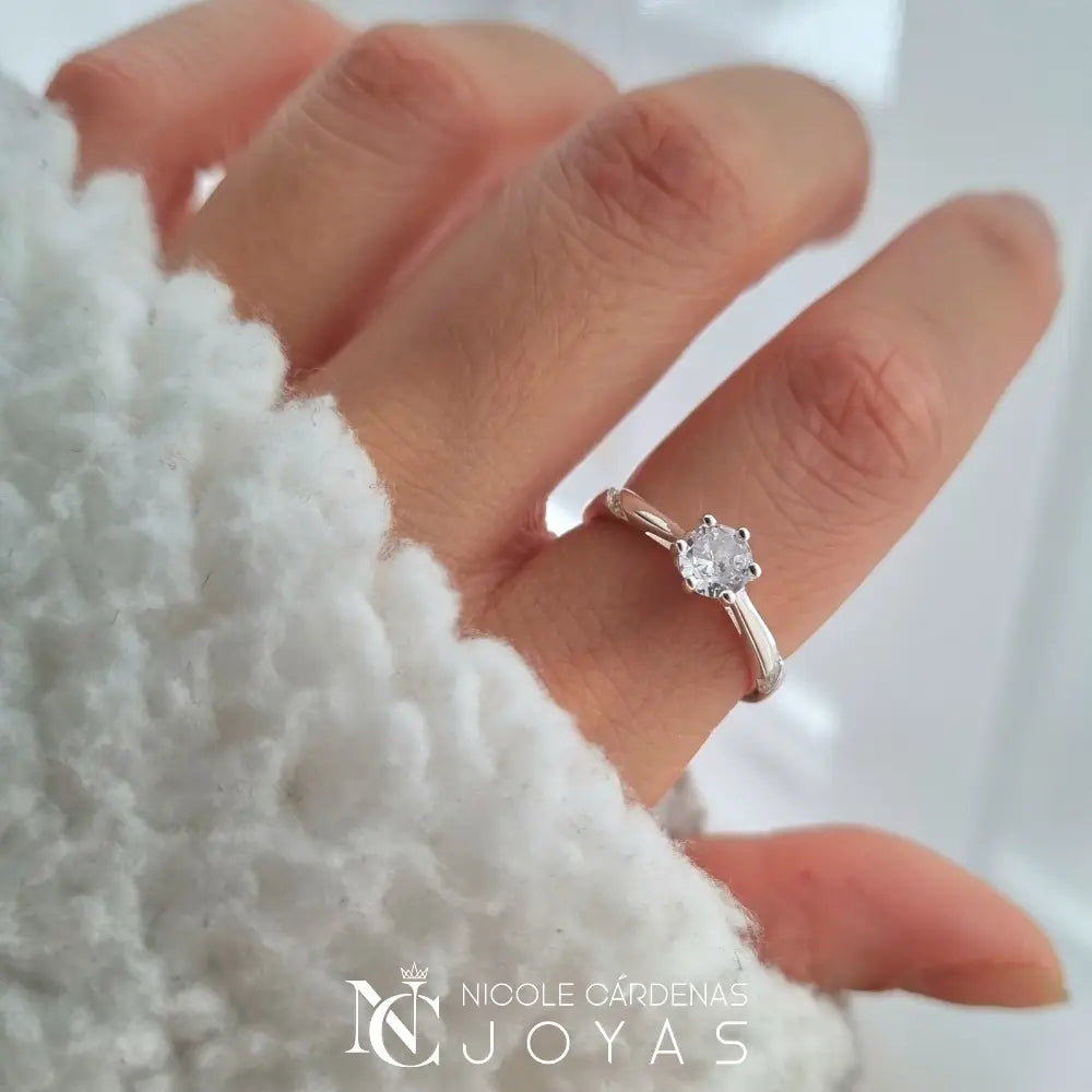 ANILLO CIRCÓN SOLITARIO 0,4 cm