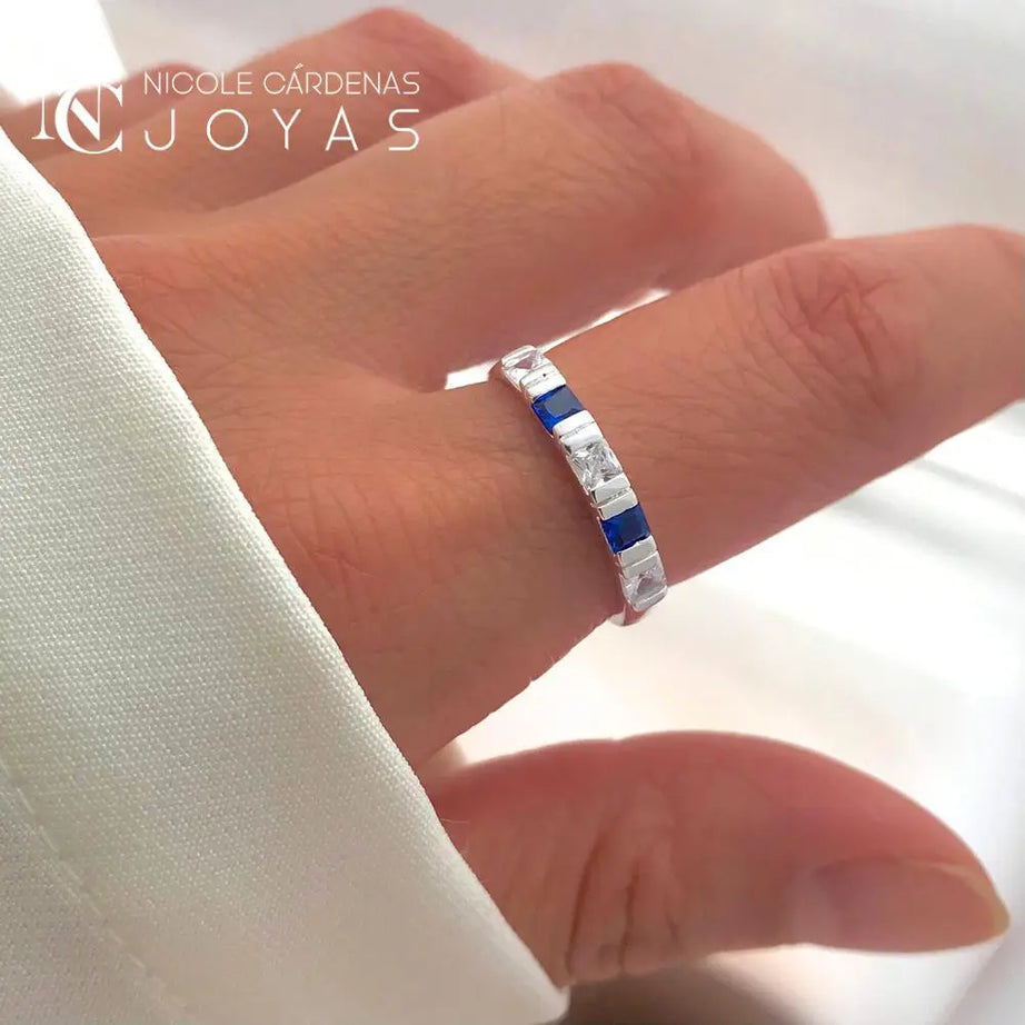 ANILLO CINTILLO CON CIRCONES ZAFIRO
