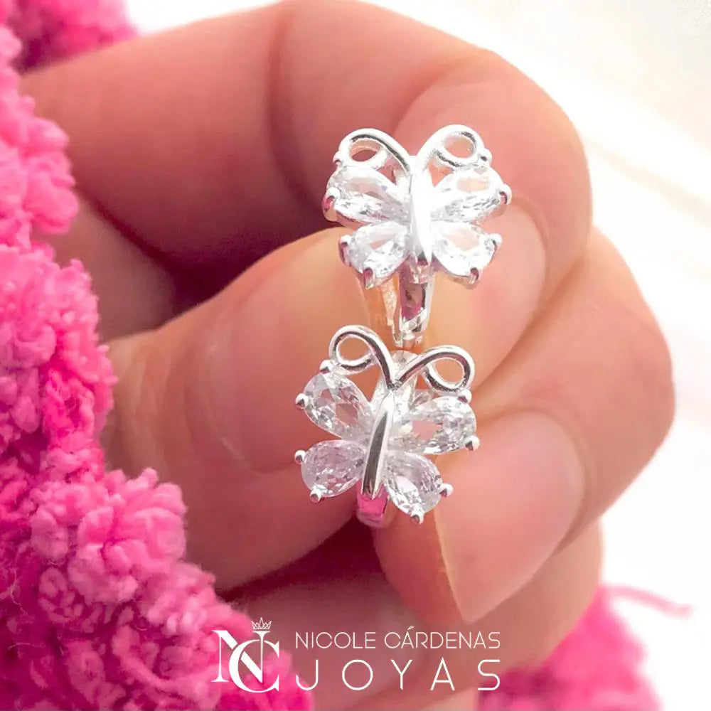 ARGOLLAS HUGGIES MARIPOSAS CON CIRCONES 11 mm