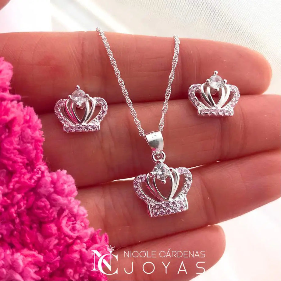 CONJUNTO CORONA CON CIRCÓN ROSADO