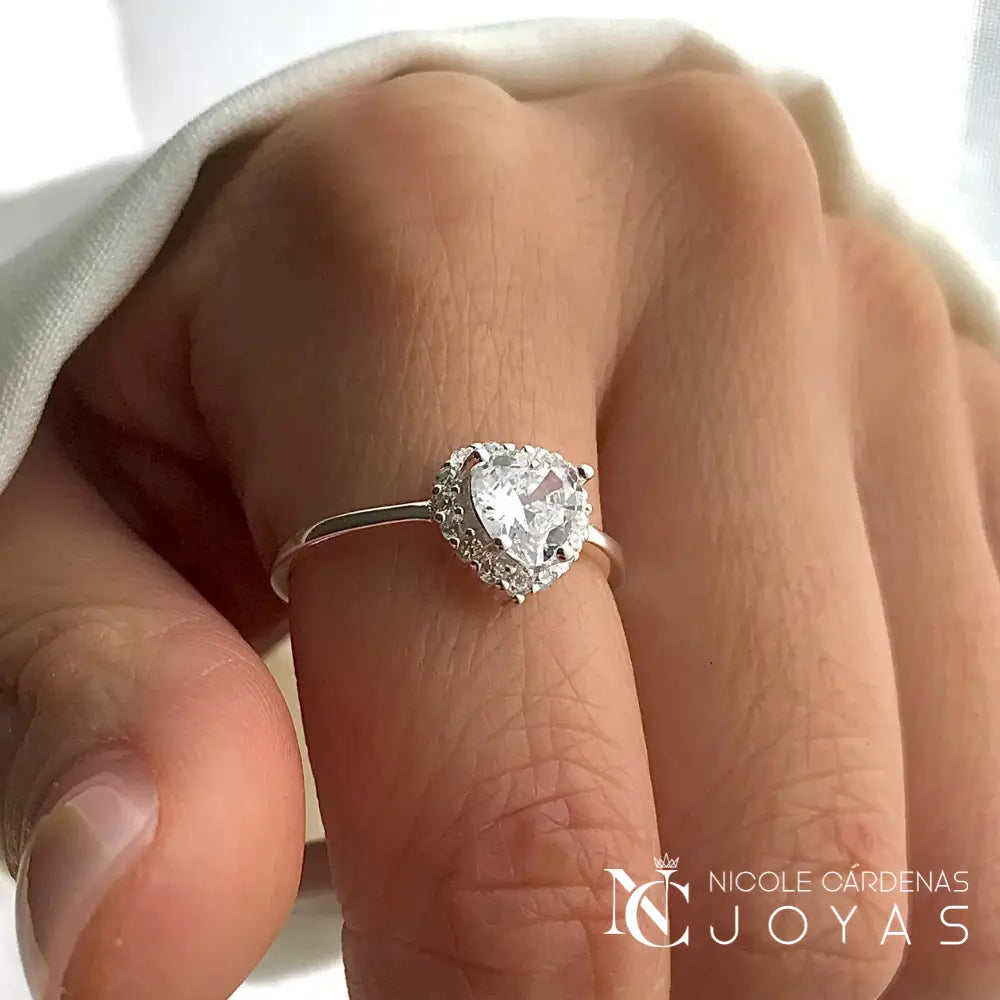 ANILLO CIRCÓN DE CORAZÓN
