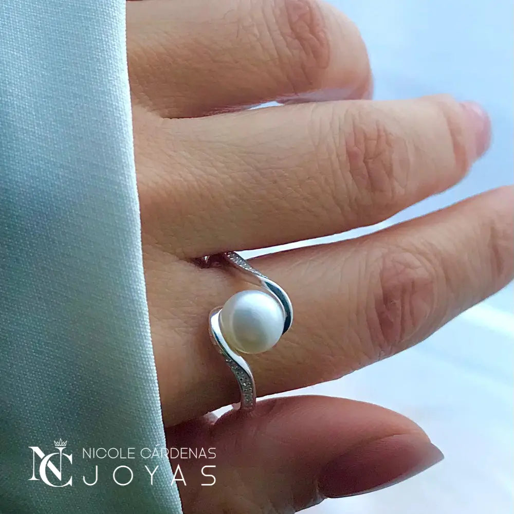 ANILLO DE PERLA CON MICROCIRCONES