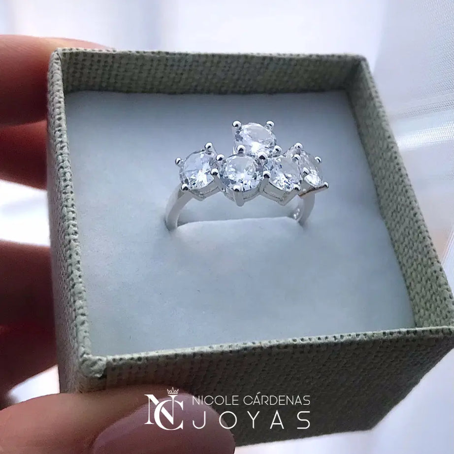 ANILLO DE 5 CIRCONES GRANDES