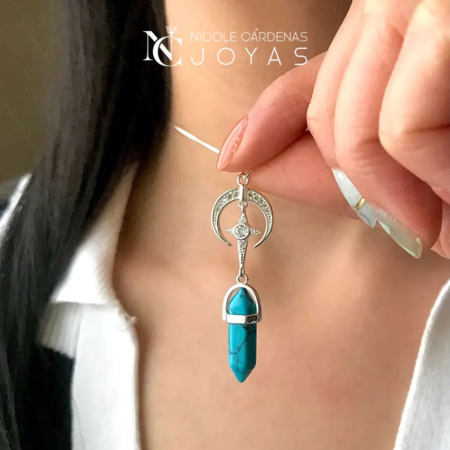 COLLAR CUARZO TURQUEZA CON LUNA Y ESTRELLA