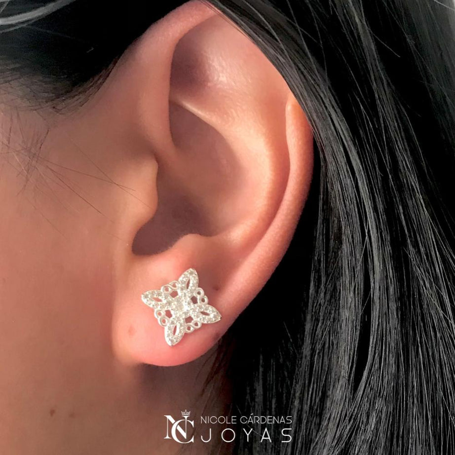 AROS NUDO DE BRUJAS CON MICRO CIRCONES