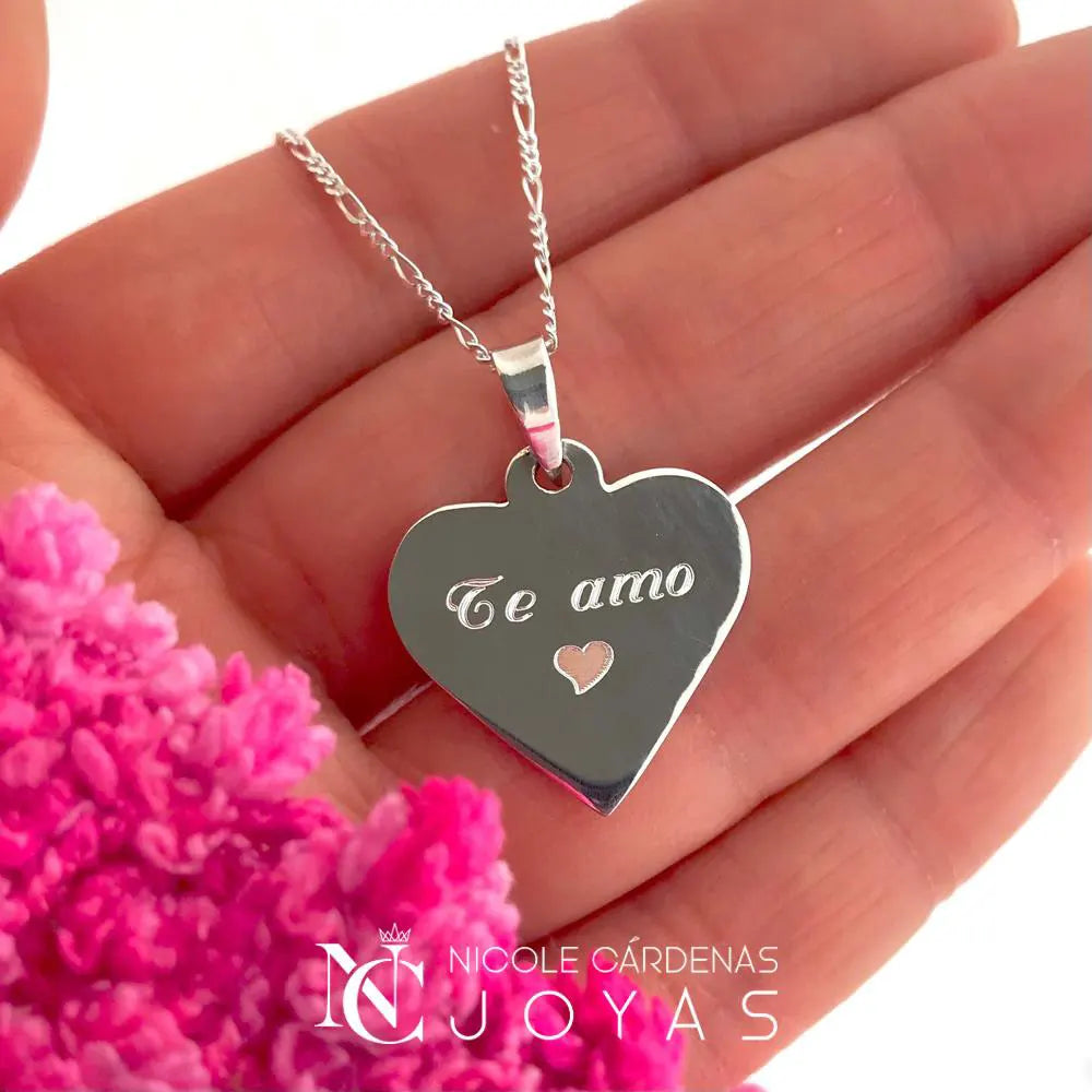 COLLAR PLACA CORAZÓN TE AMO
