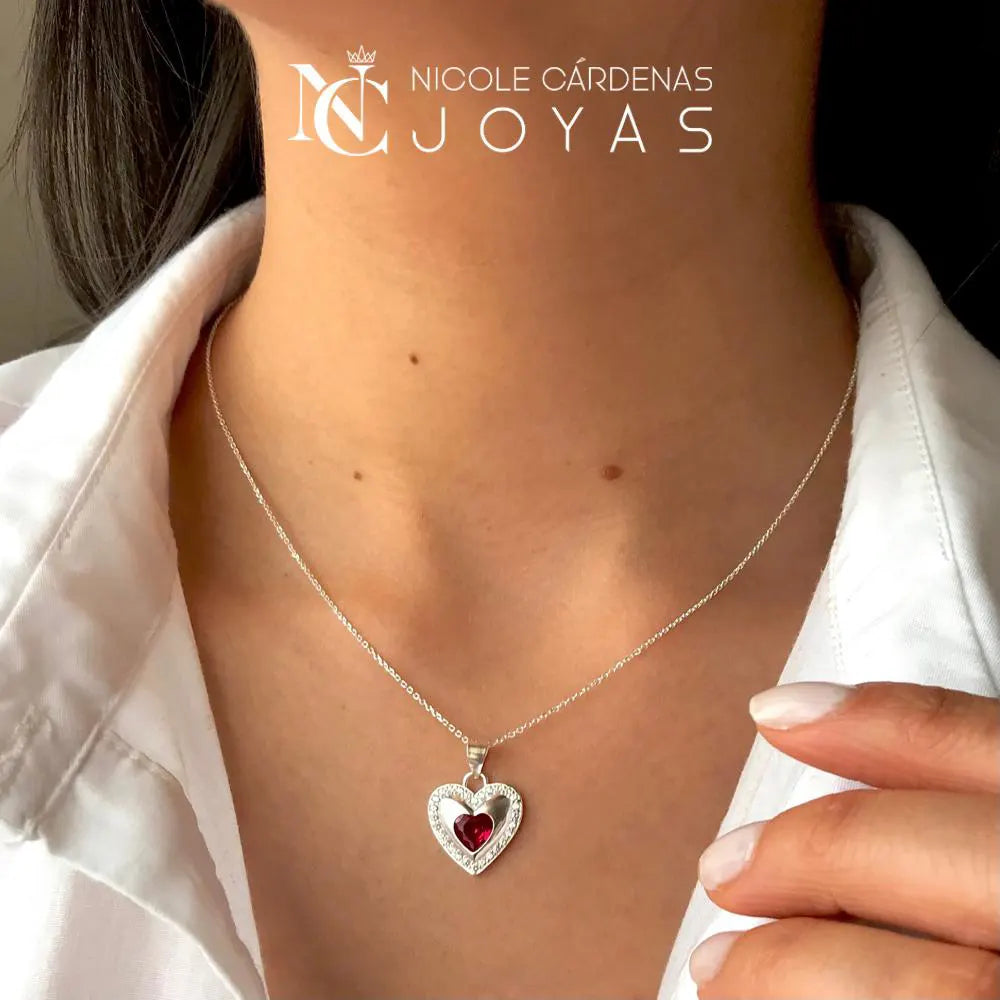 COLLAR CORAZÓN CON CIRCÓN RUBÍ