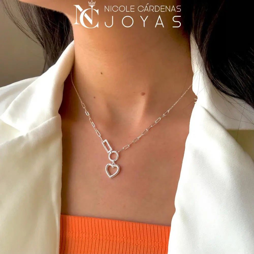 COLLAR CORAZÓN CON CADENAS ESLABONES