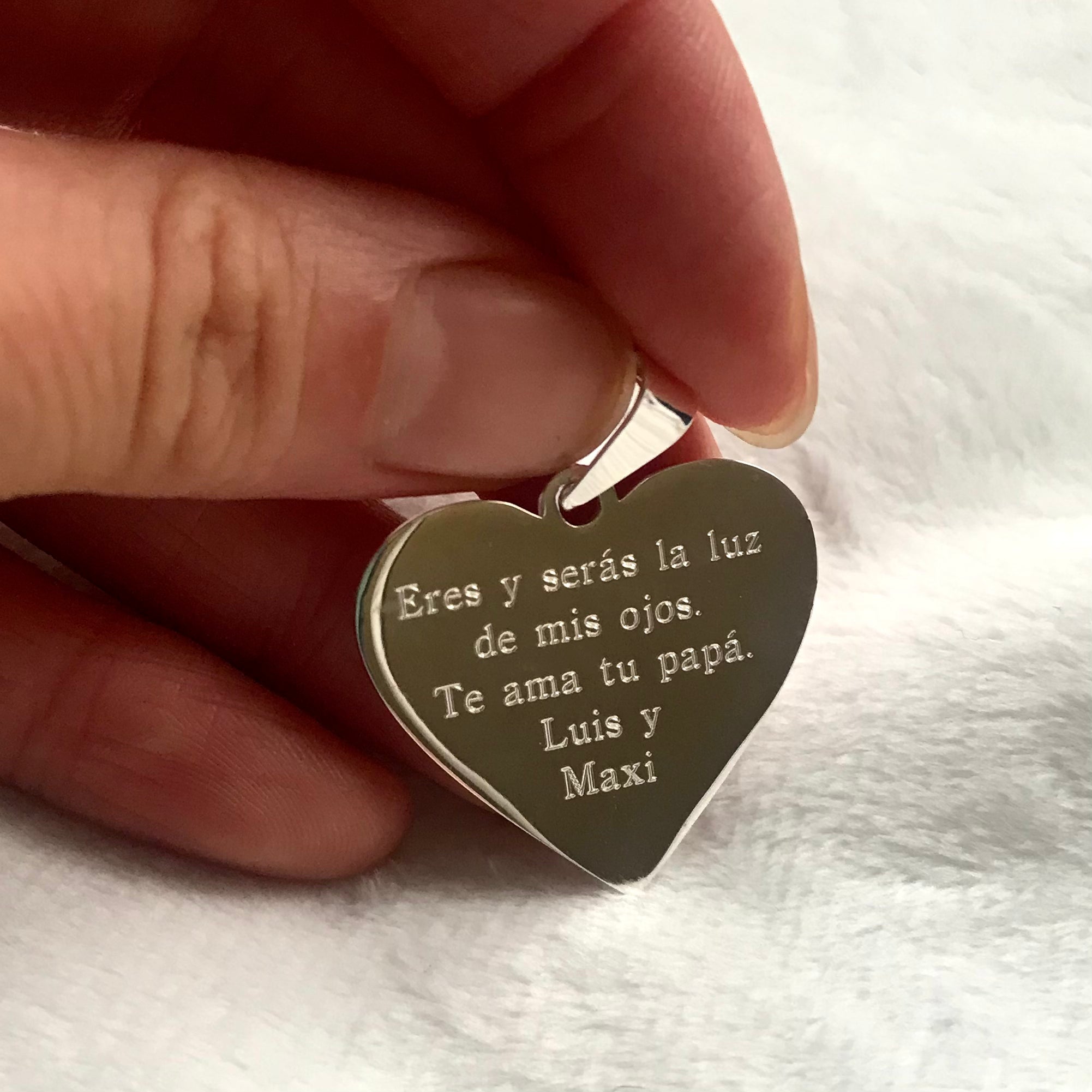Grabado placa corazón pequeña