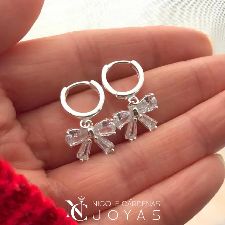 ARGOLLAS HUGGIES LAZO COQUETTE CON CIRCÓN