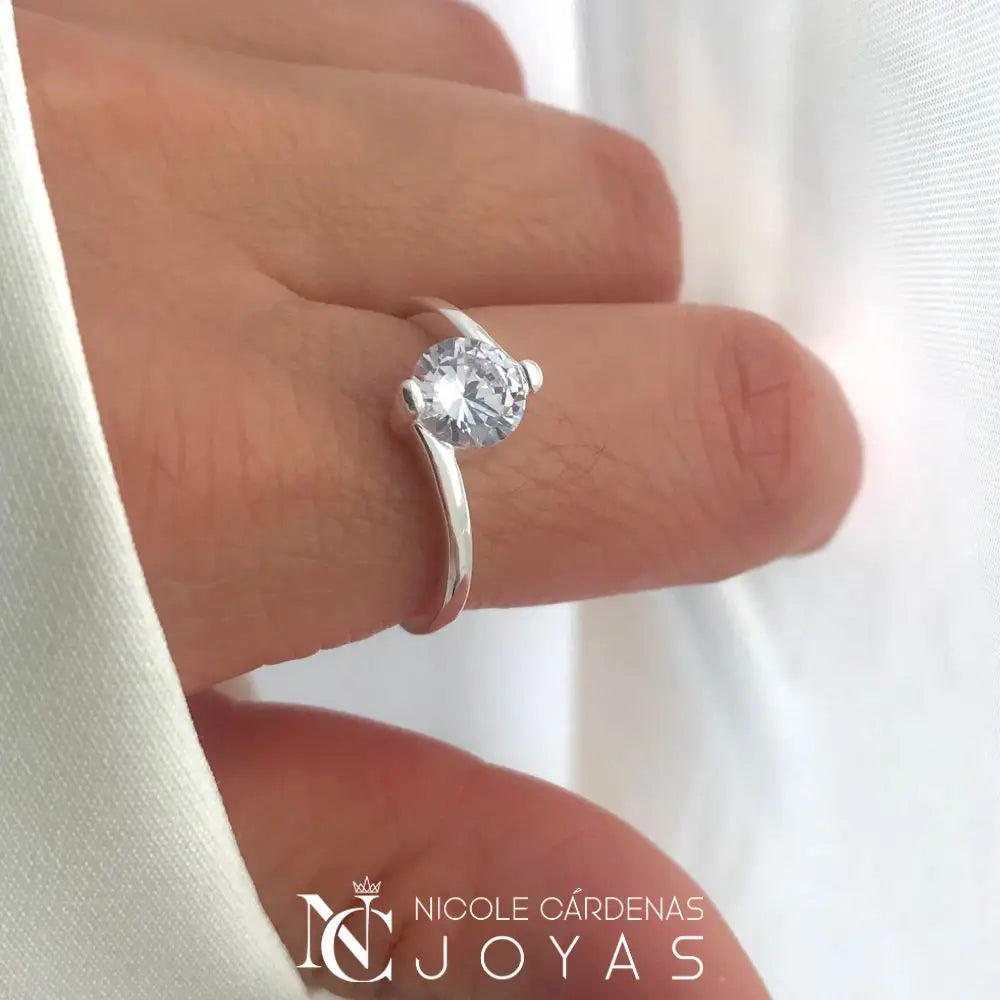 ANILLO CIRCÓN SOLITARIO