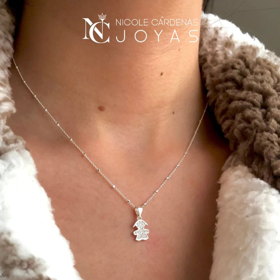 COLLAR SÍMBOLO NIÑA