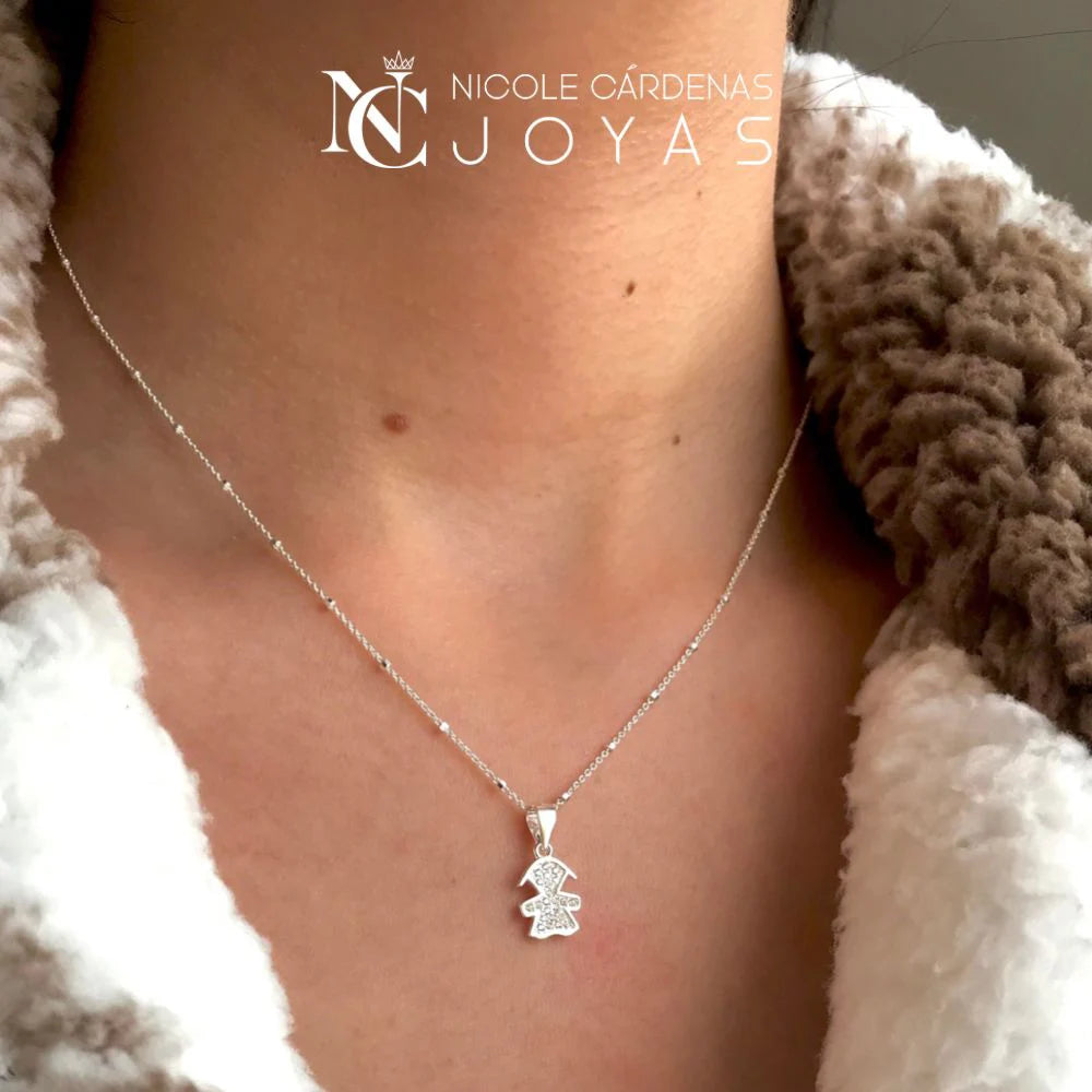 COLLAR SÍMBOLO NIÑA