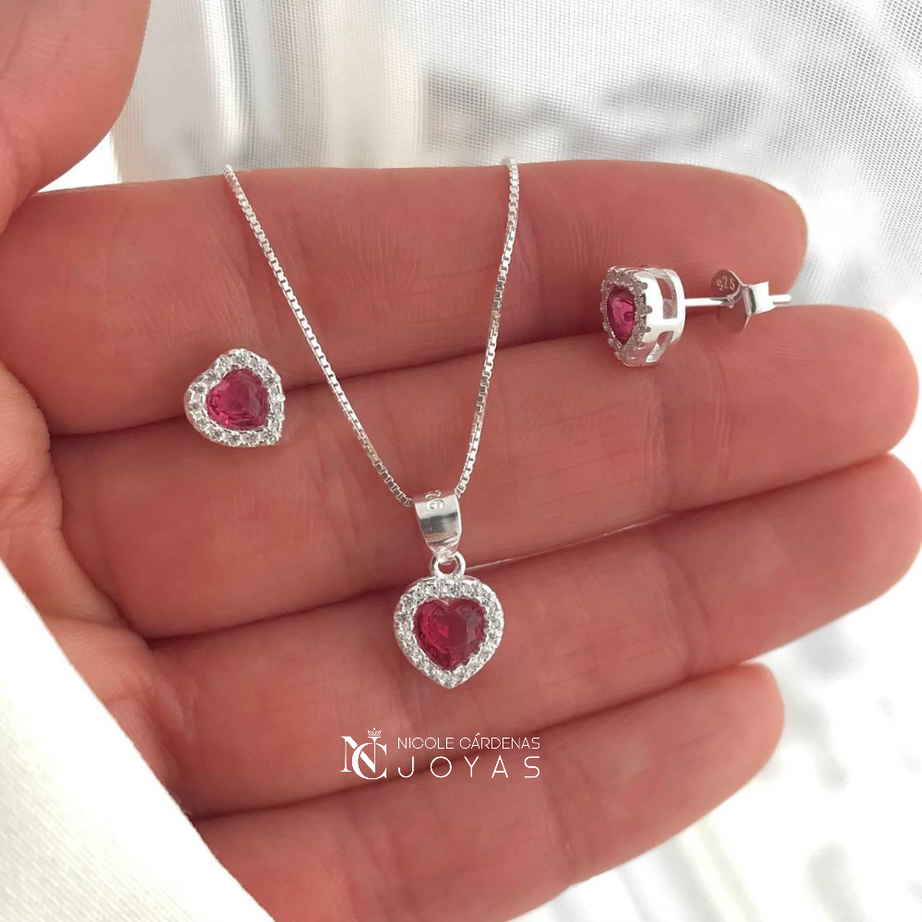 CONJUNTO CORAZÓN RUBÍ Y MICROCIRCONES