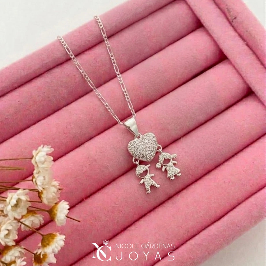 COLLAR CORAZÓN CIRCONES  NIÑO-NIÑA