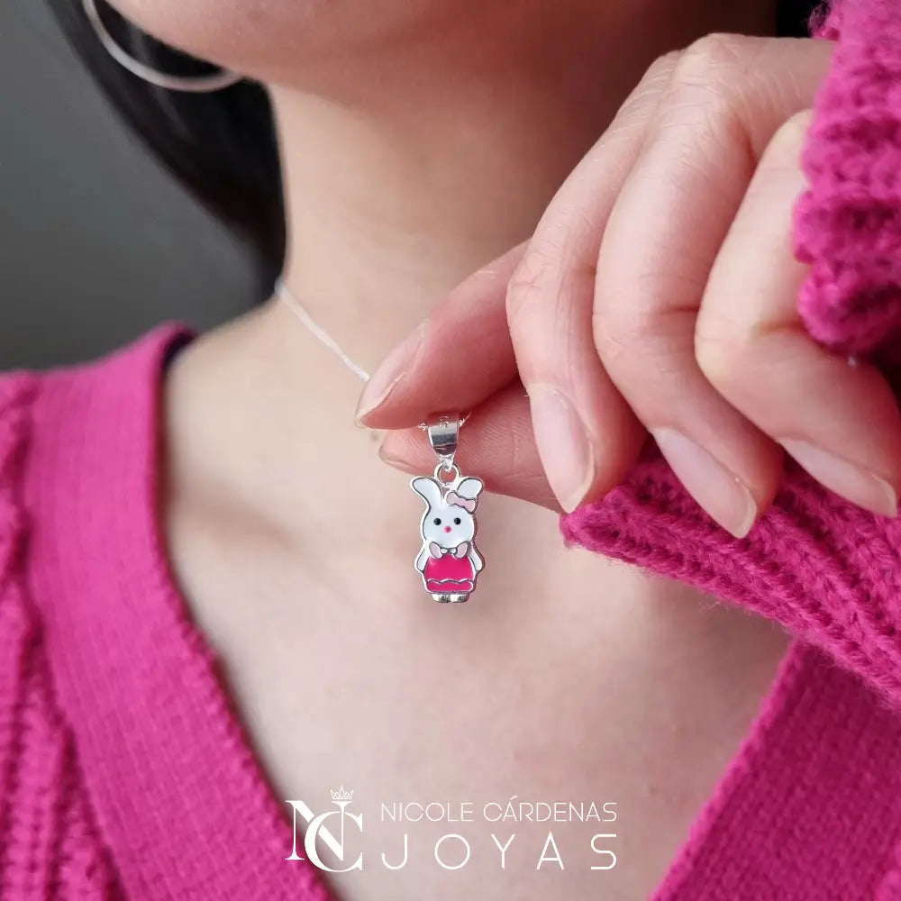 COLLAR CONEJITO ESMALTADO ROSA