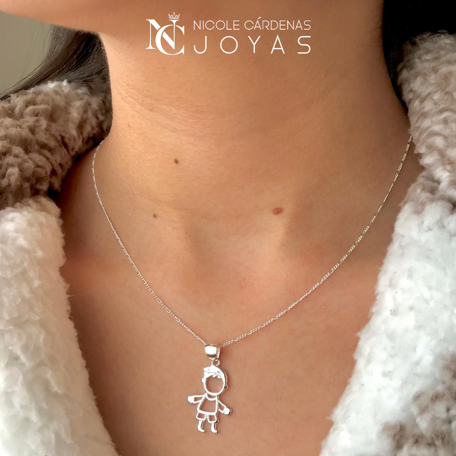 COLLAR SÍMBOLO NIÑO CALADO