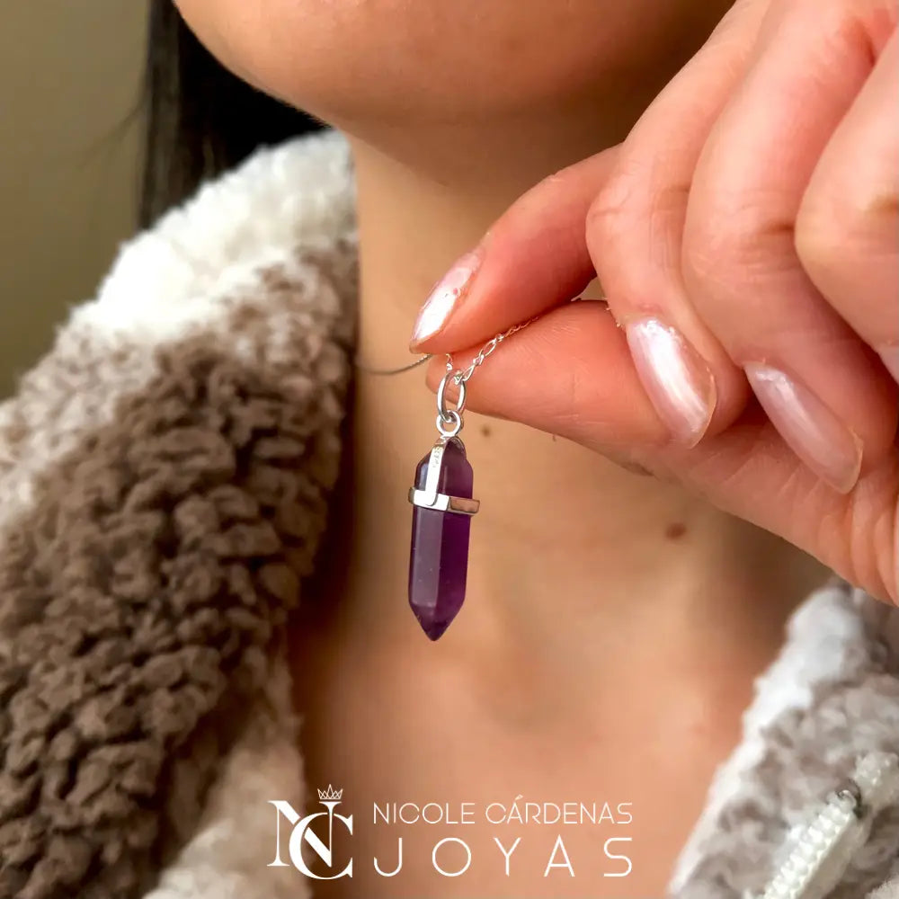 COLLAR CON CUARZO AMATISTA