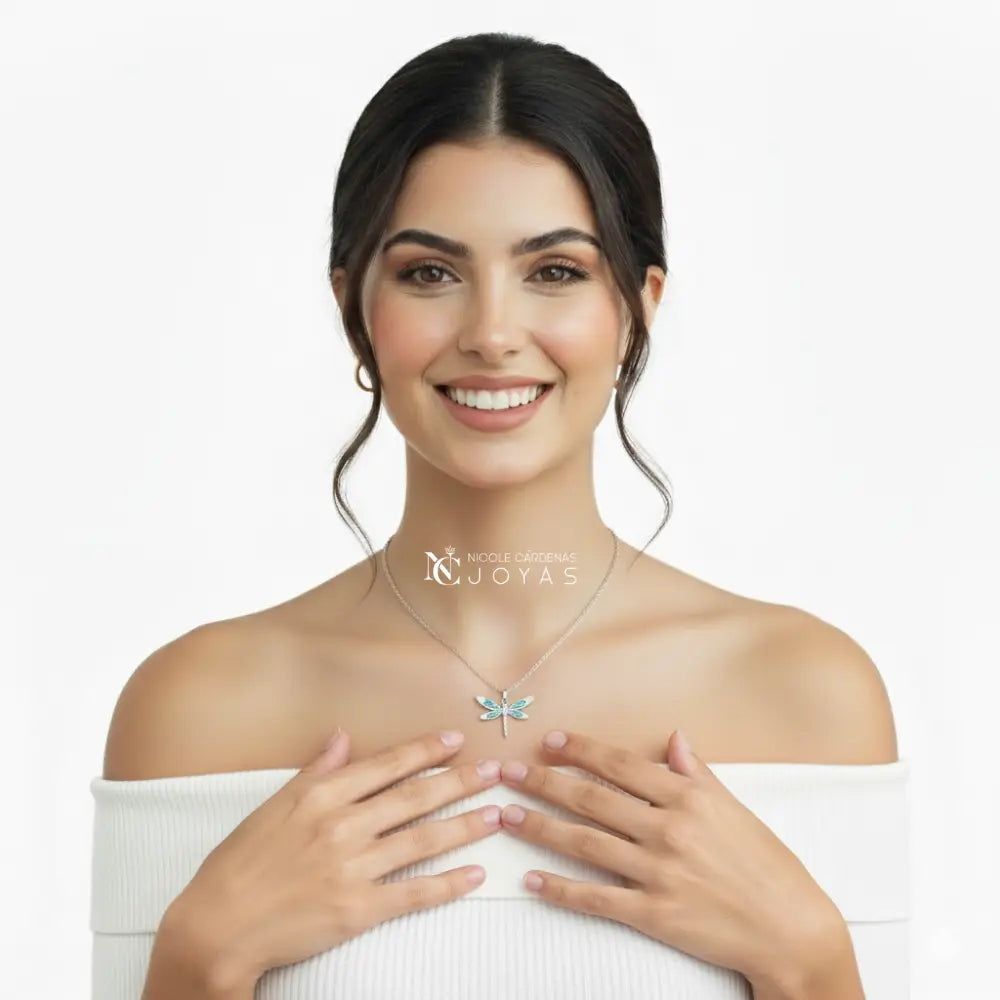 COLLAR LIBÉLULA ESMALTADA CON CIRCÓN