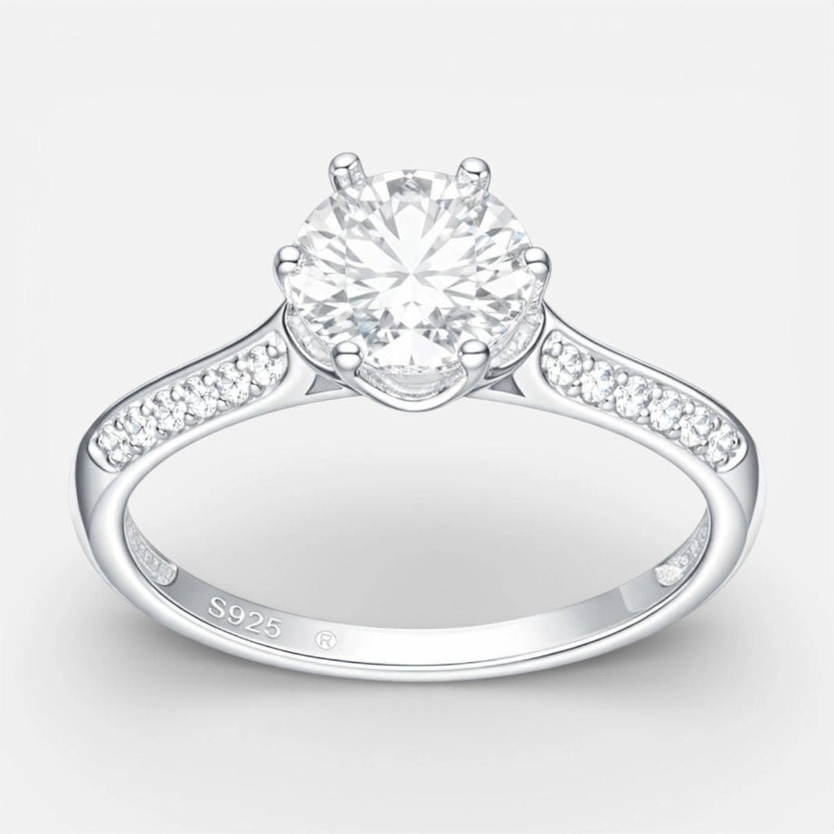 ANILLO SOLITARIO MOISSANITA 6,5 mm Y CIRCONES