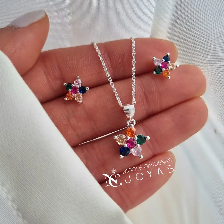 CONJUNTO FLOR CON GRIFA Y CIRCONES MULTICOLOR
