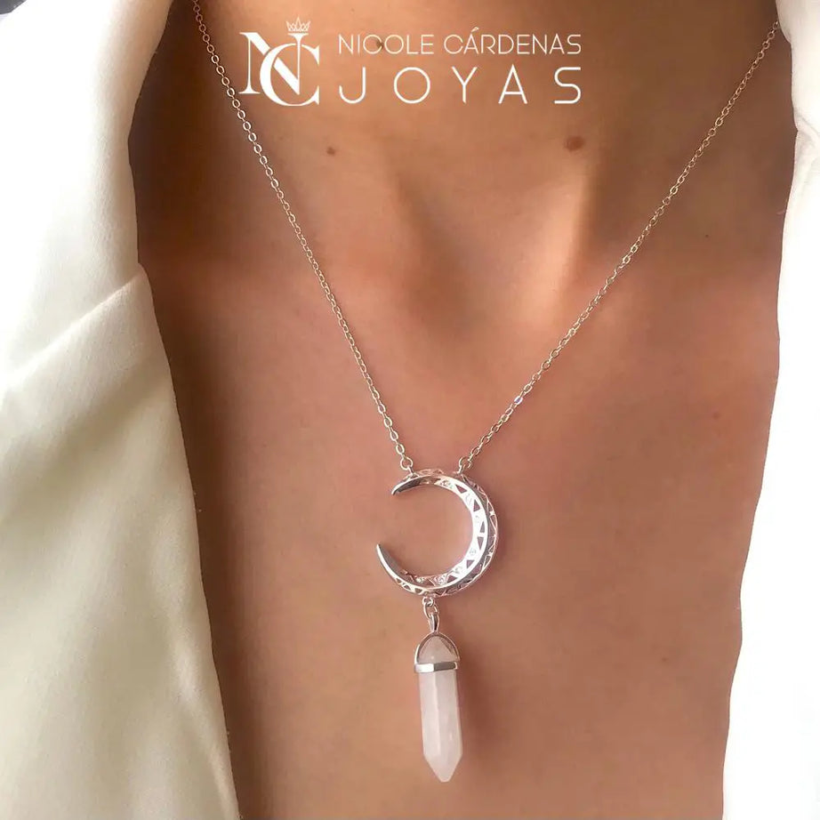 COLLAR LUNA Y CUARZO BLANCO