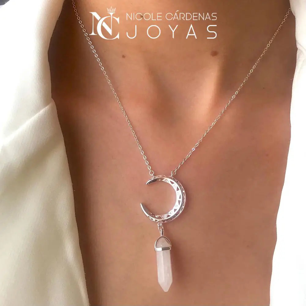 COLLAR LUNA Y CUARZO BLANCO