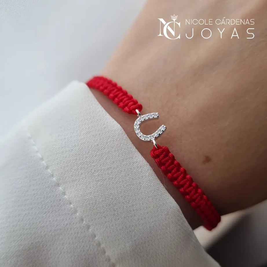 PULSERA HILO ROJO CORAZÓN Y PIEDRAS ÁGATA