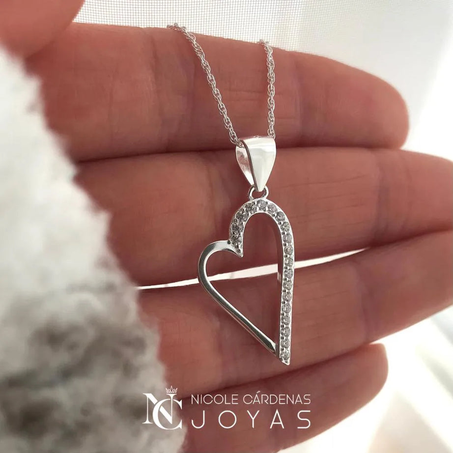 COLLAR CORAZÓN CON CIRCONES