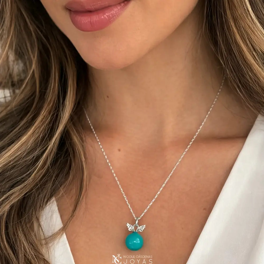 LLAMADOR DE ÁNGELES ESMALTADO VERDE CON ALAS 12 MM