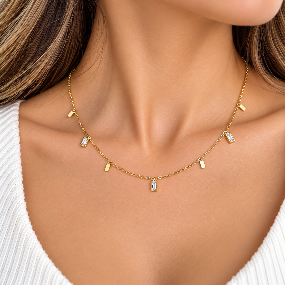 COLLAR DESTELLOS DORADOS