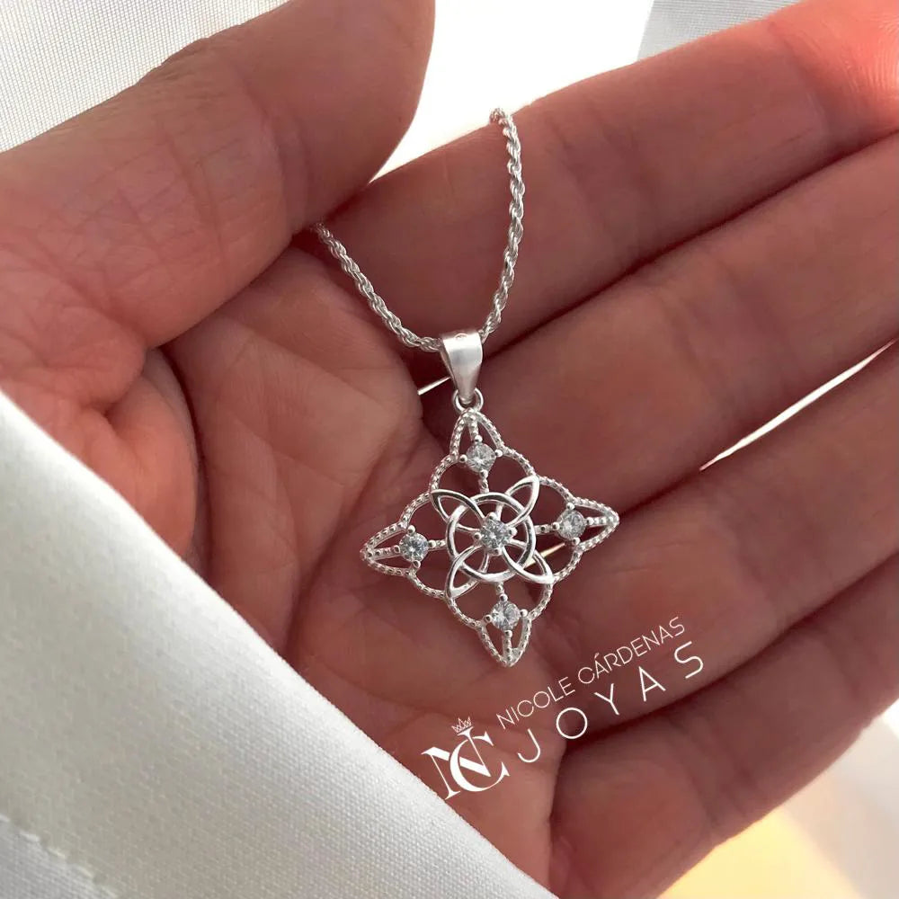 COLLAR NUDO DE BRUJAS ENTORCHADO 2,2 CM DIÁMETRO