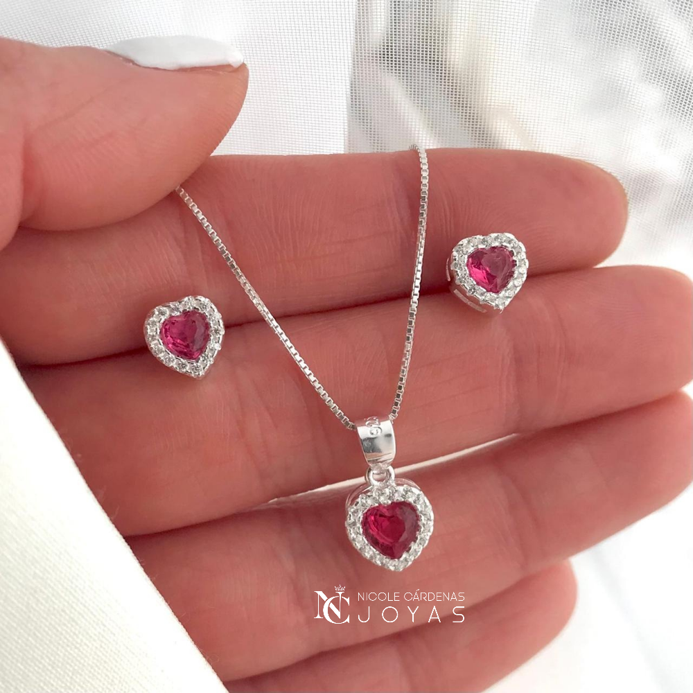CONJUNTO CORAZÓN RUBÍ Y MICROCIRCONES