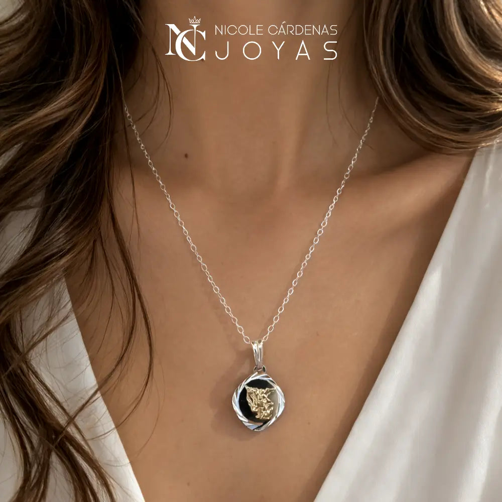 COLLAR SAN MIGUEL ARCÁNGEL EN ORO