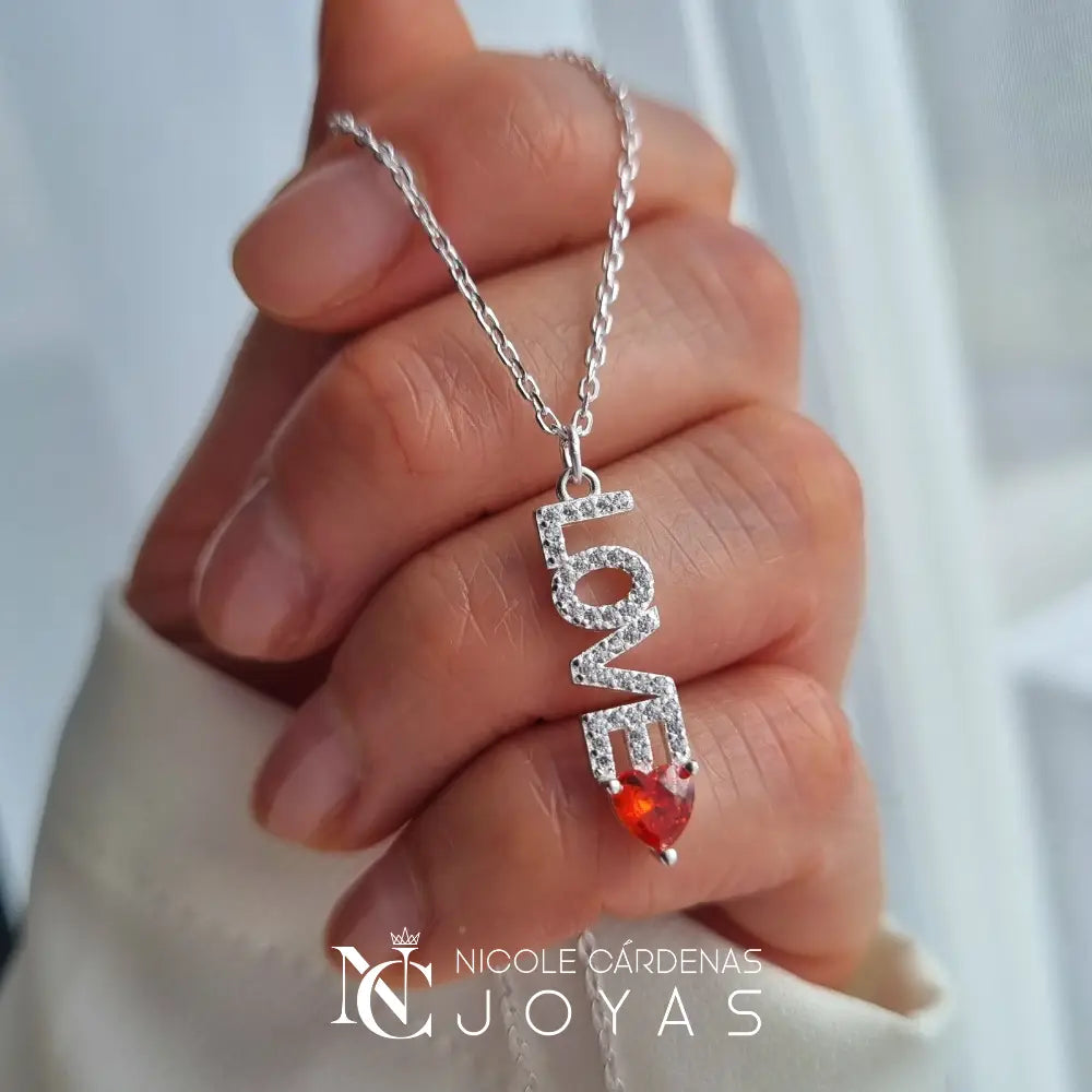 COLLAR LOVE CIRCÓN CORAZÓN RUBÍ
