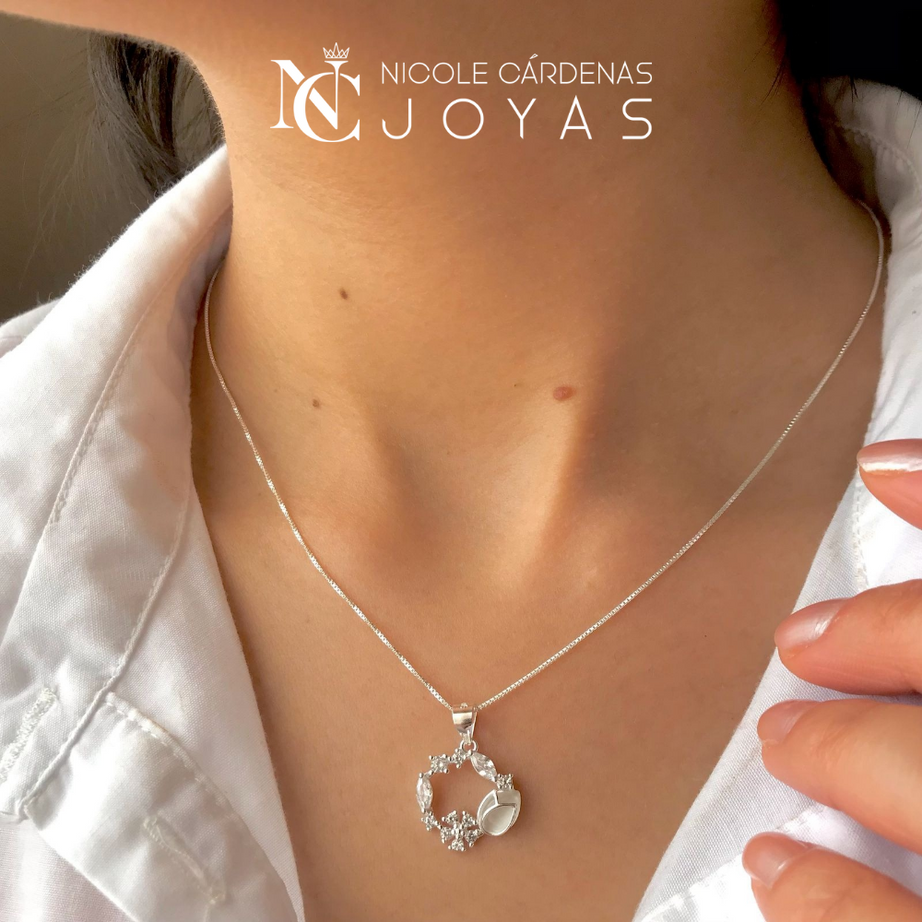 COLLAR TULIPÁN CON CIRCONES