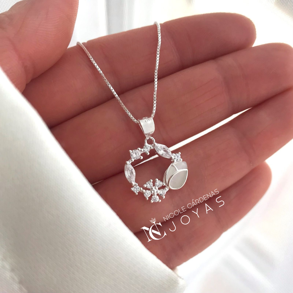 COLLAR TULIPÁN CON CIRCONES