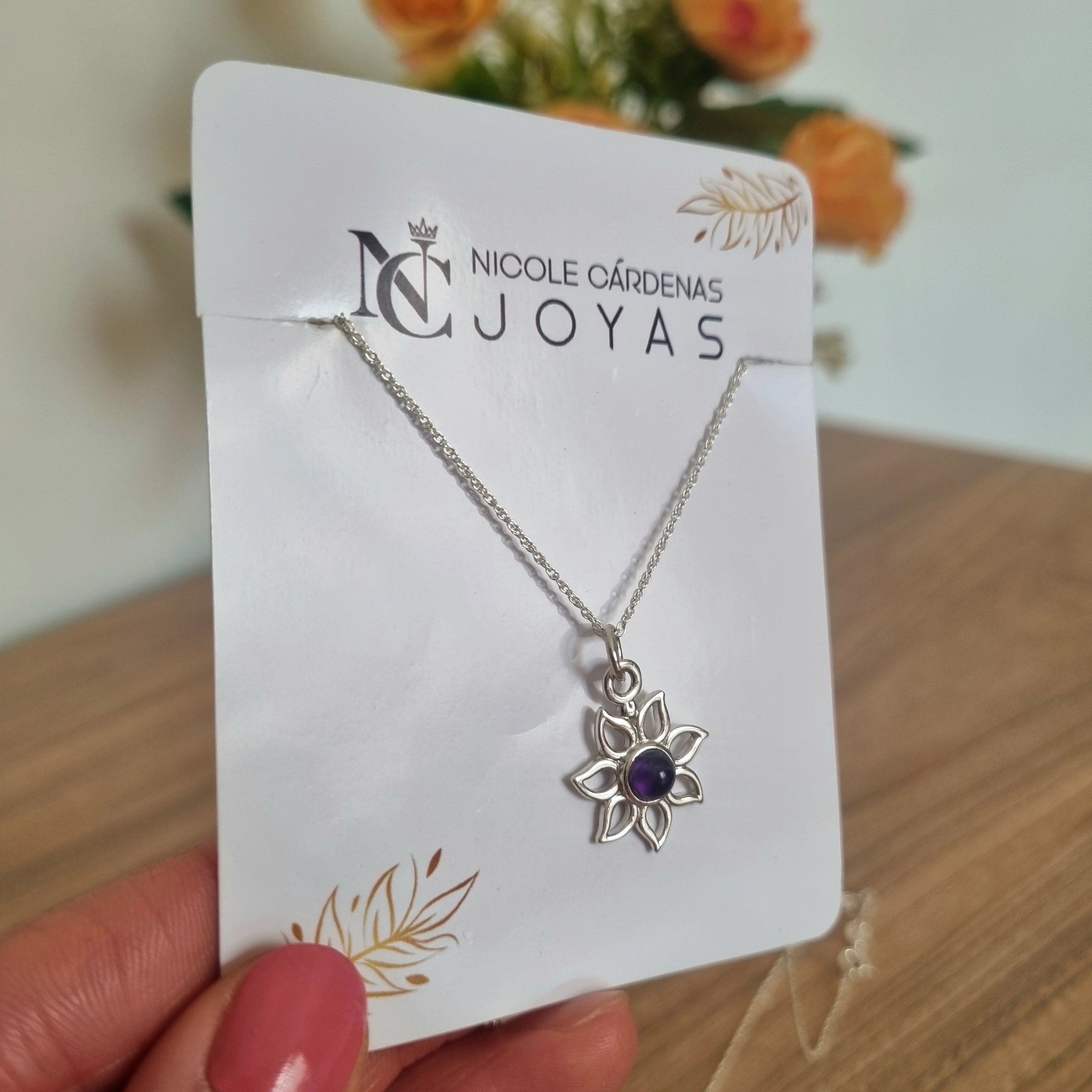 COLLAR FLOR AMATISTA