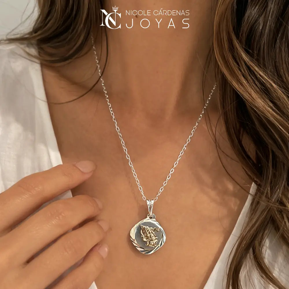 COLLAR SAN MIGUEL ARCÁNGEL EN ORO