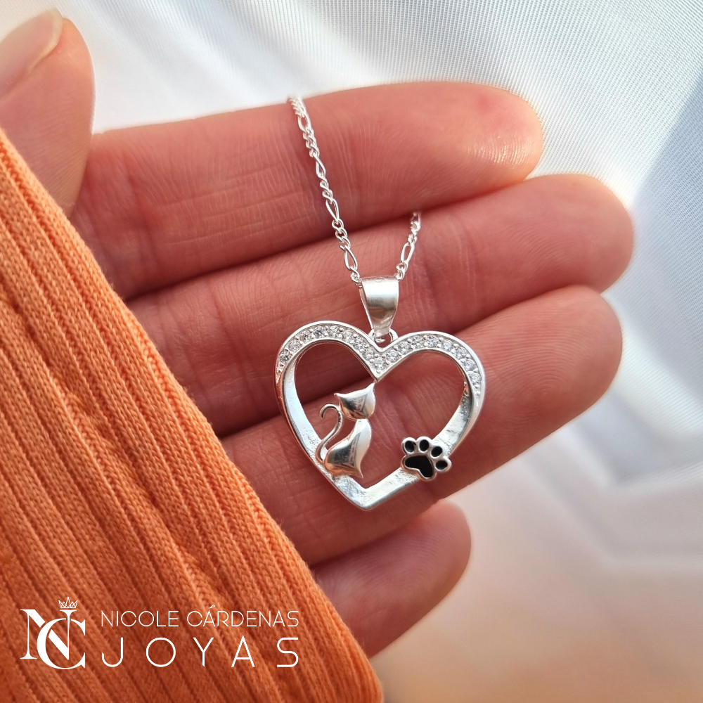 COLLAR CORAZÓN GATITO Y PATITA