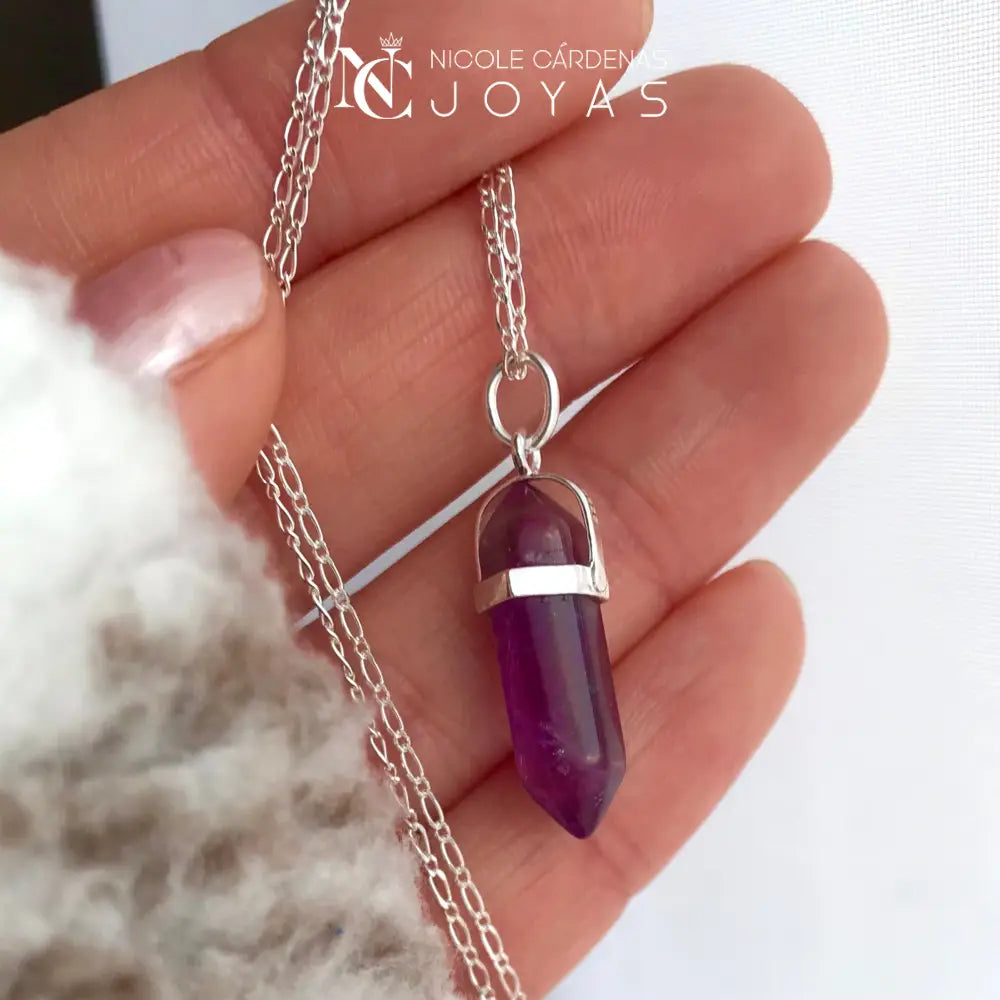 COLLAR CON CUARZO AMATISTA