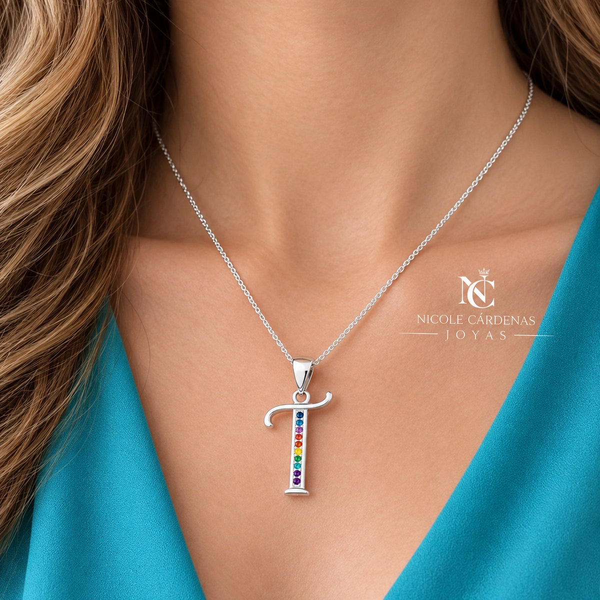 COLLAR LETRAS CIRCONES MULTICOLOR
