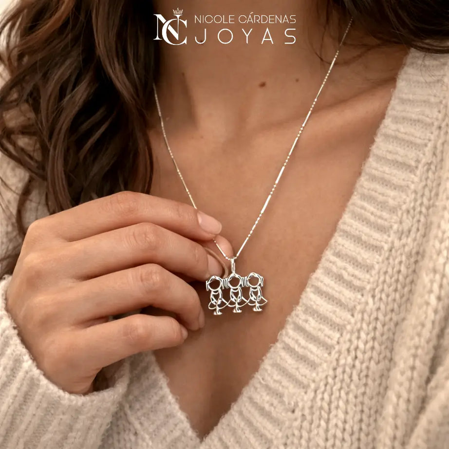 COLLAR TRES NIÑAS