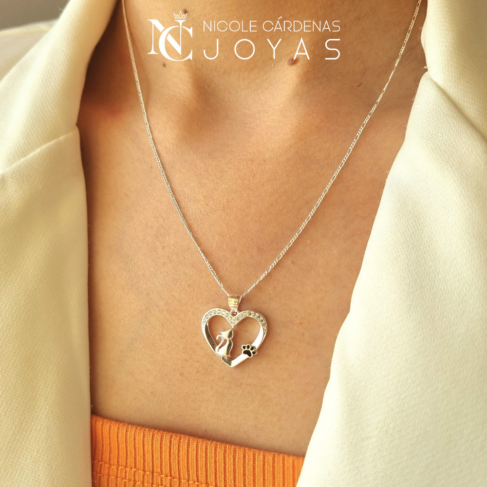 COLLAR CORAZÓN GATITO Y PATITA