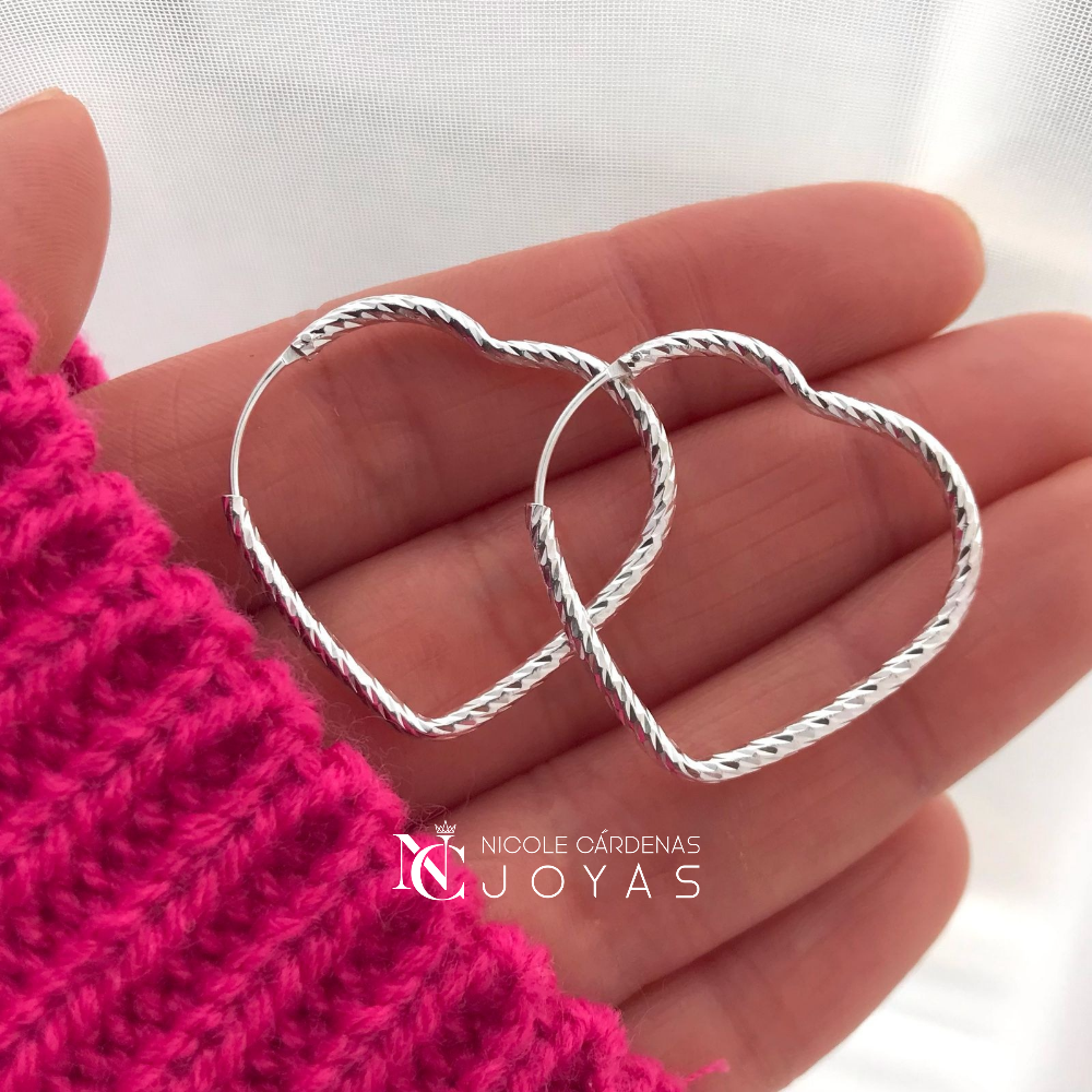 Argollas corazón facetadas 25 mm diámetro 