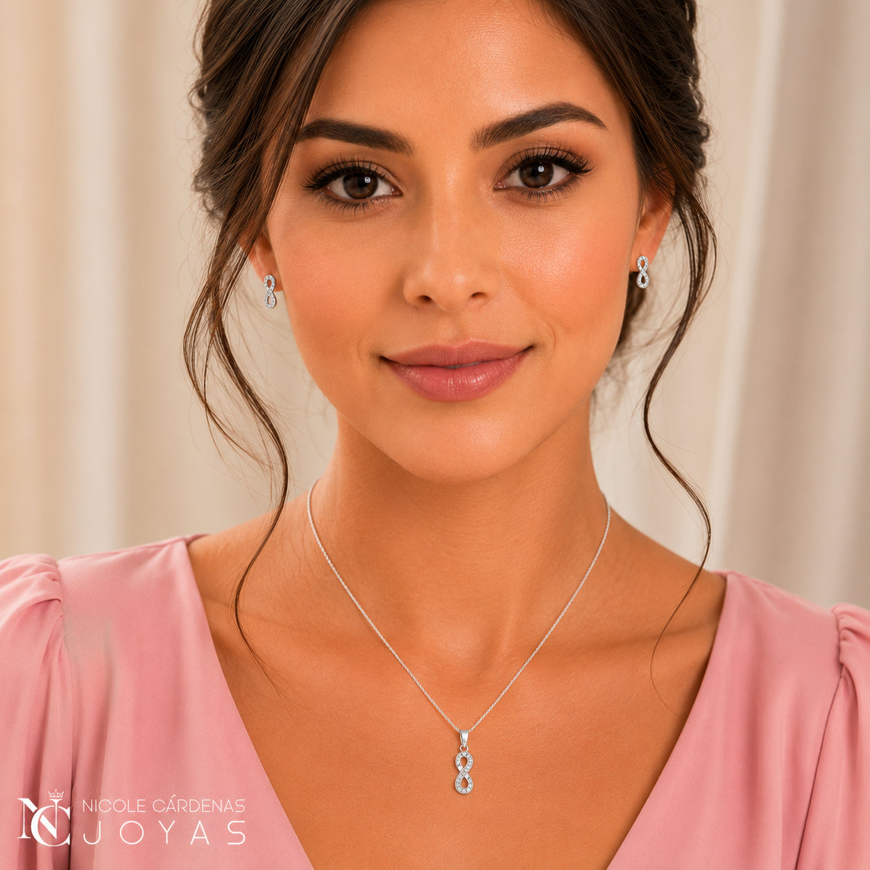 CONJUNTO INFINITO CON MICRO CIRCONES