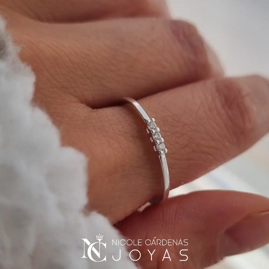 ANILLO TRIPLE CIRCÓN
